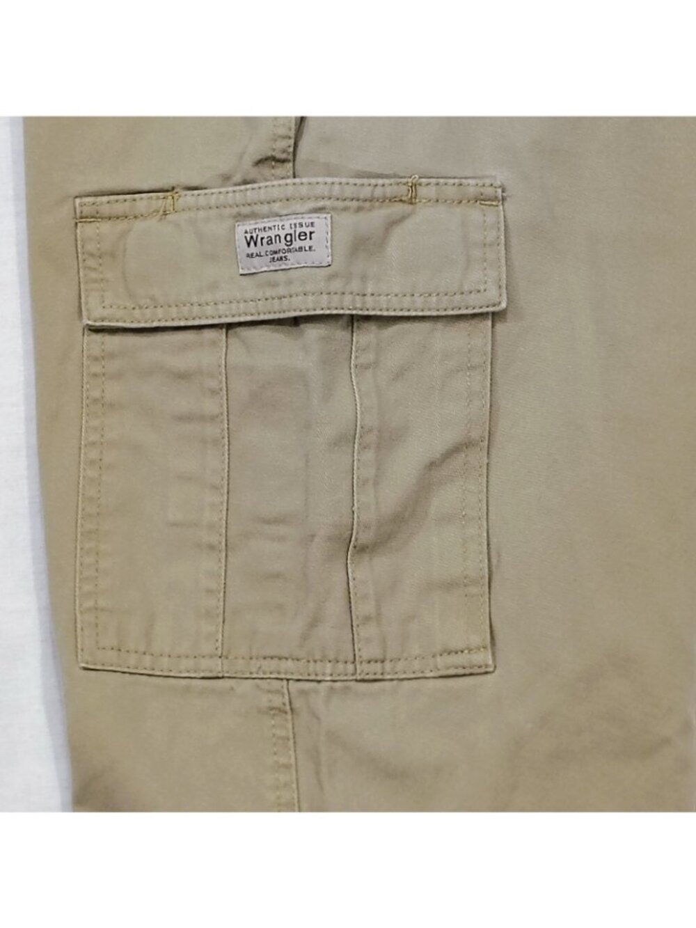 Wrangler Khaki Cargo Pants Mens Size 34 x 34 Straight Leg Pockets Cotton Tan - Picture 4 of 16